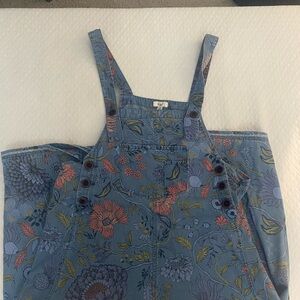 Cute floral overalls!